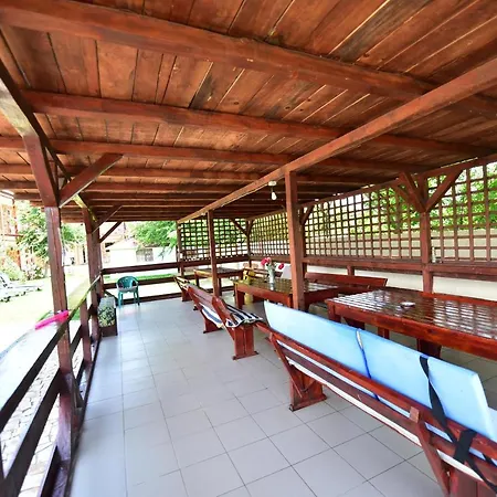 Maya Gæstehus Vama Veche