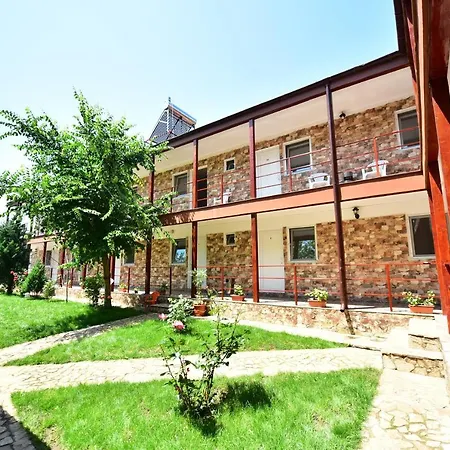 Maya ゲストハウス ヴァマ・ヴェケ